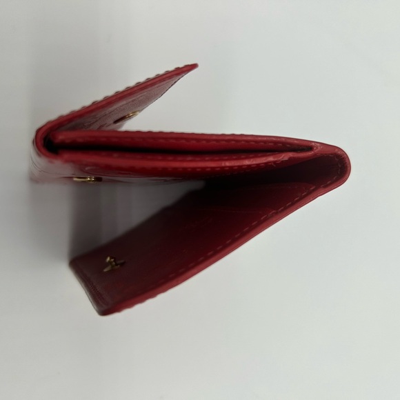 Louis Vuitton Vernis coin purse kiddos red - Picture 9 of 9